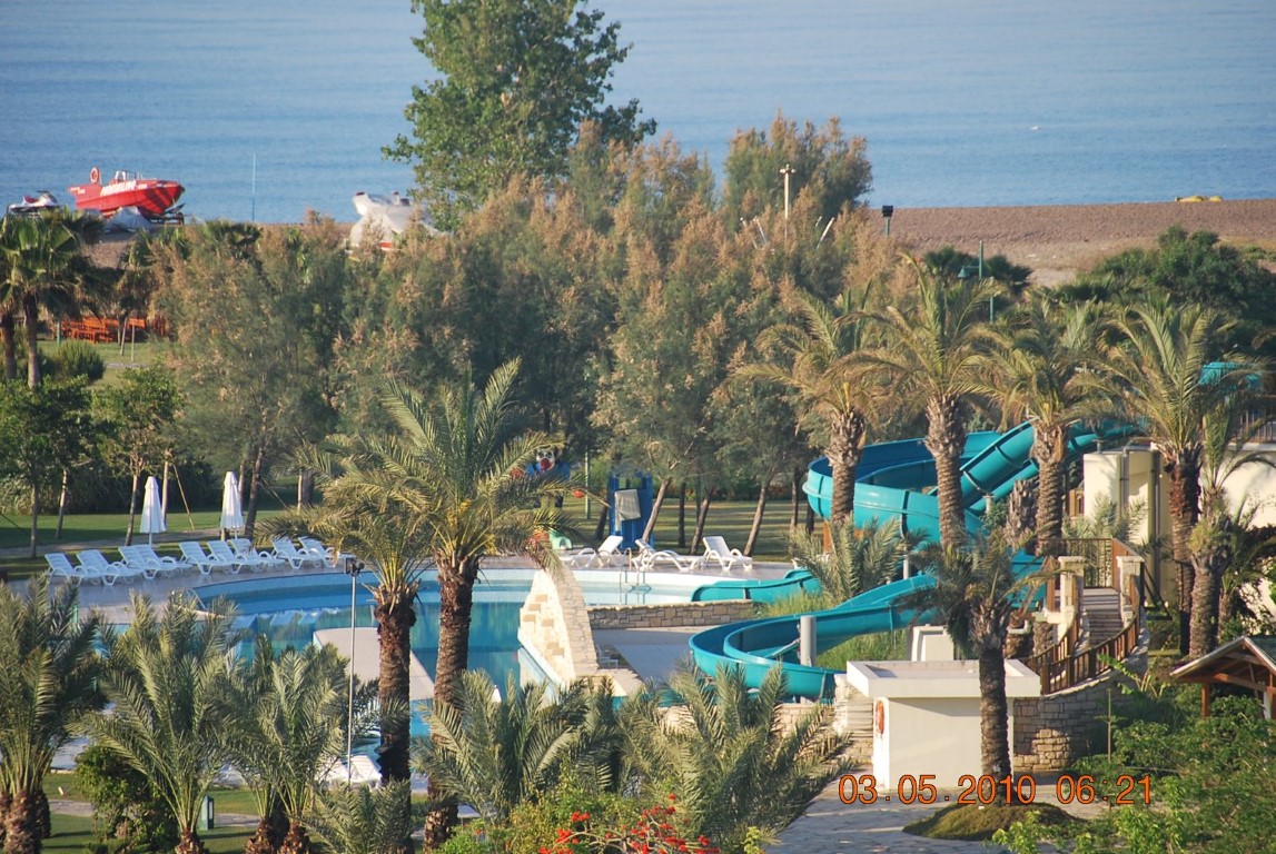 imagini hotel BARUT LARA